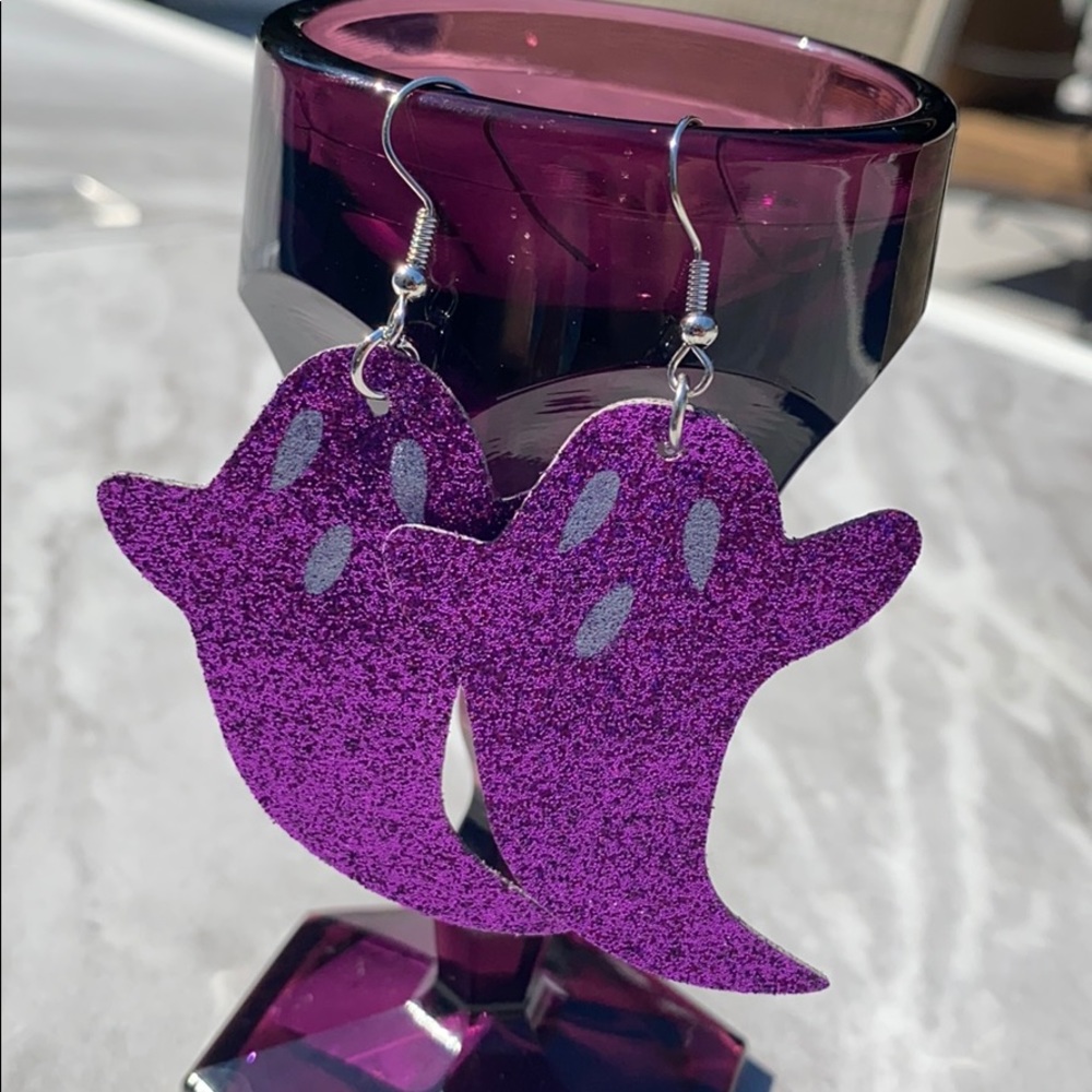✨ NWT! ✨ purple ghost faux leather earrings